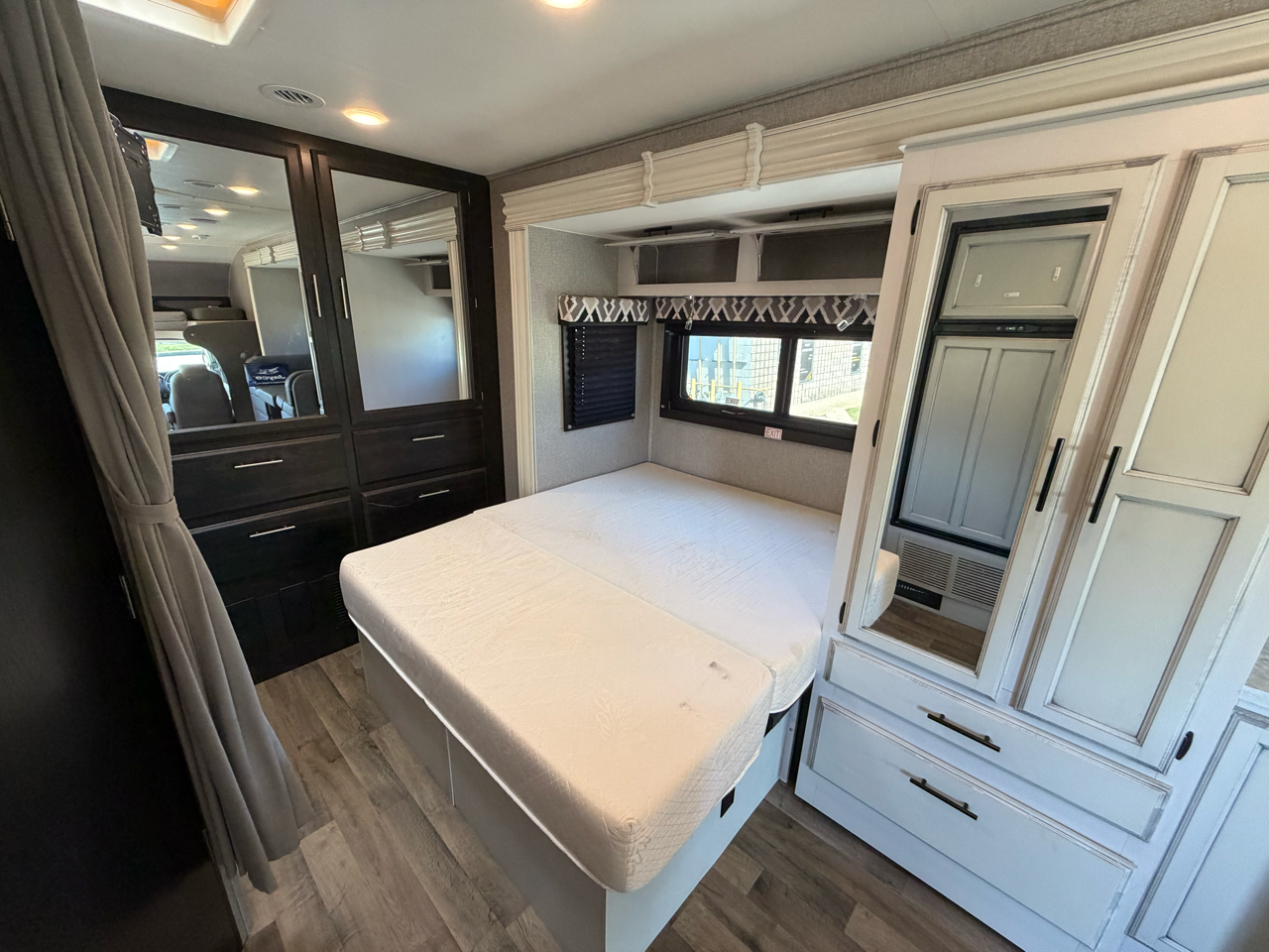 2021 JAYCO REDHAWK 24B