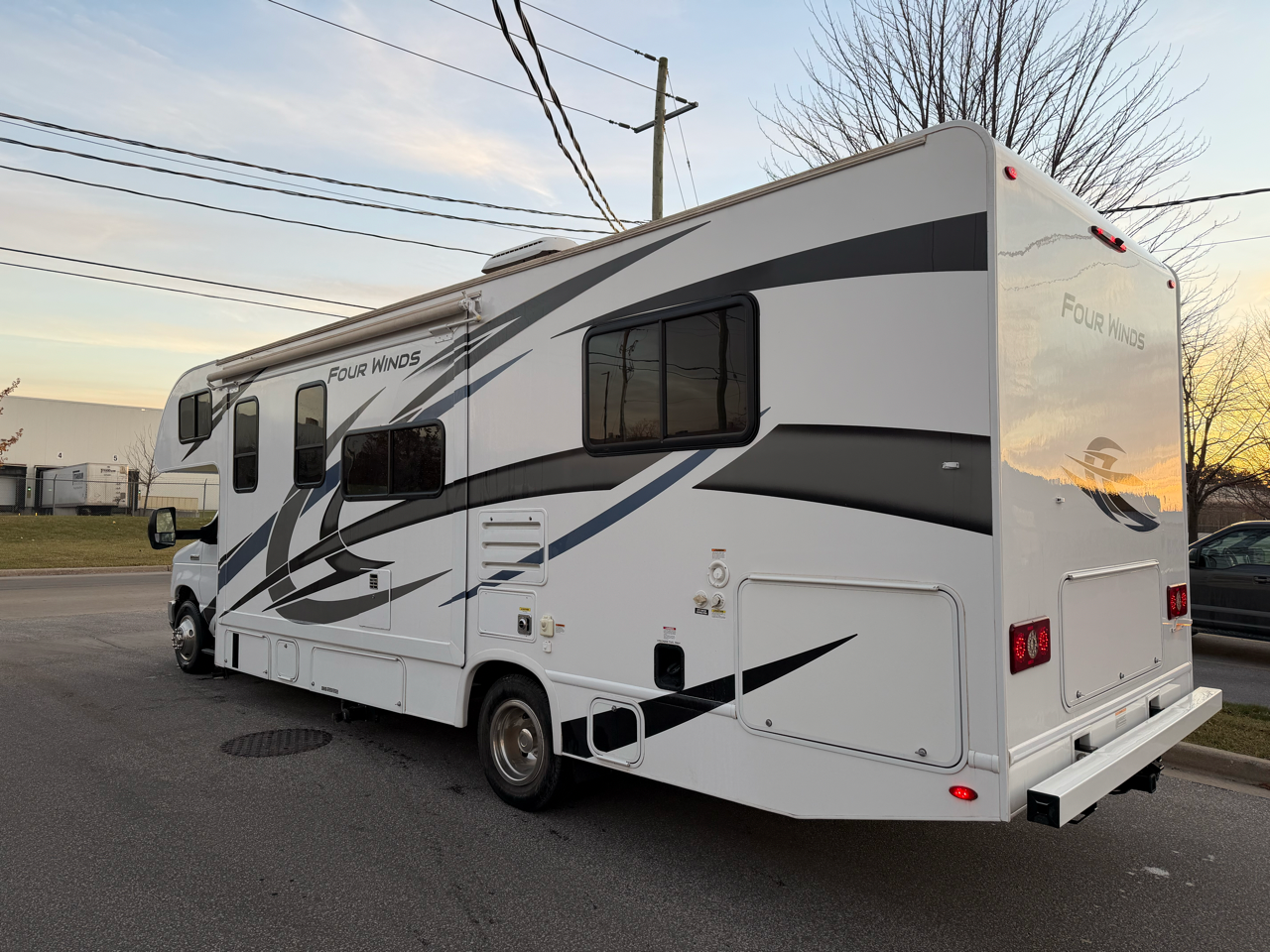 2022 THOR FOUR WINDS 28Z