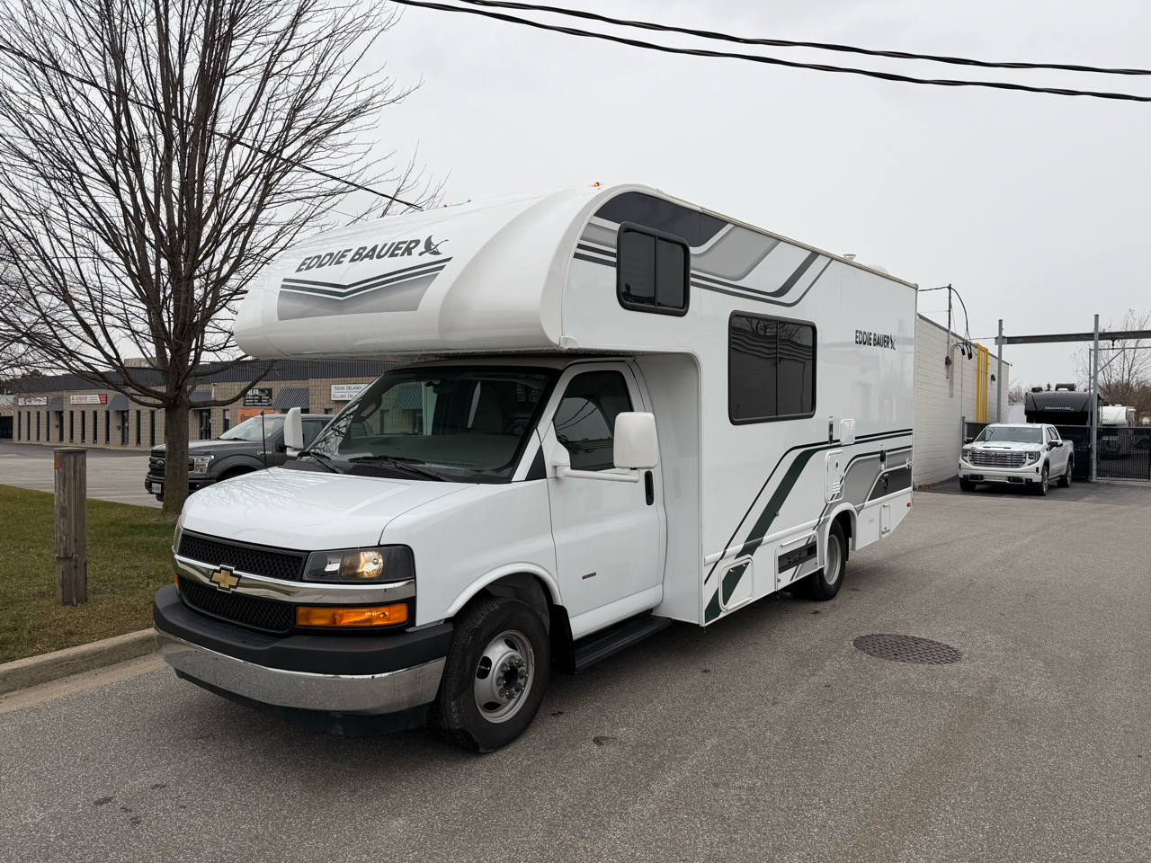 2025 THOR EDDIE BAUER 22EB