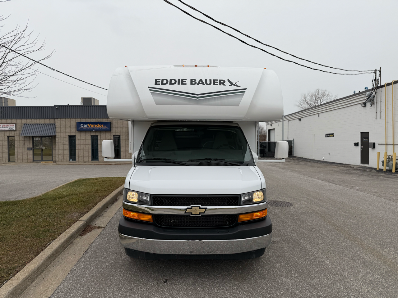 2025 THOR EDDIE BAUER 22EB