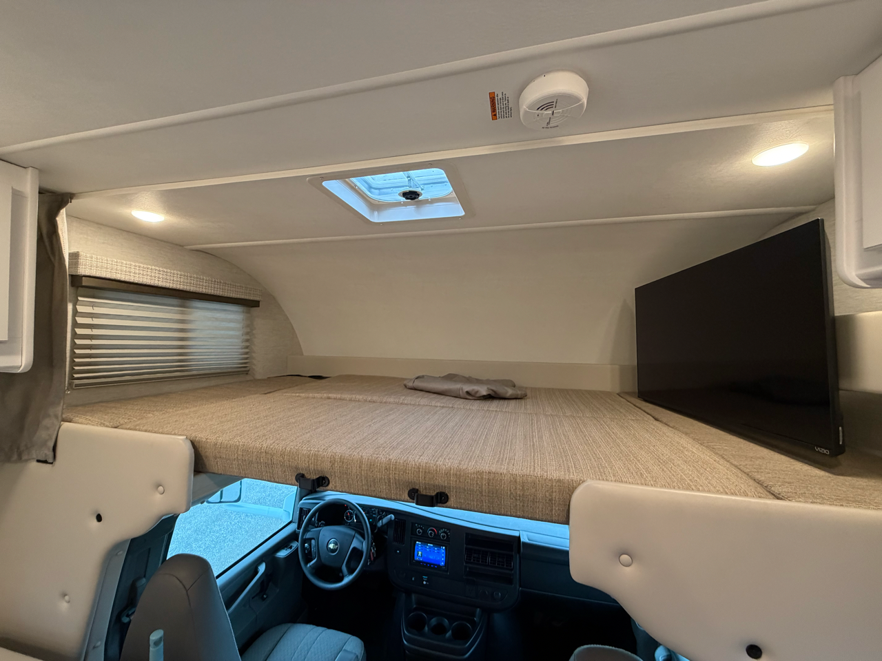 2025 THOR EDDIE BAUER 22EB