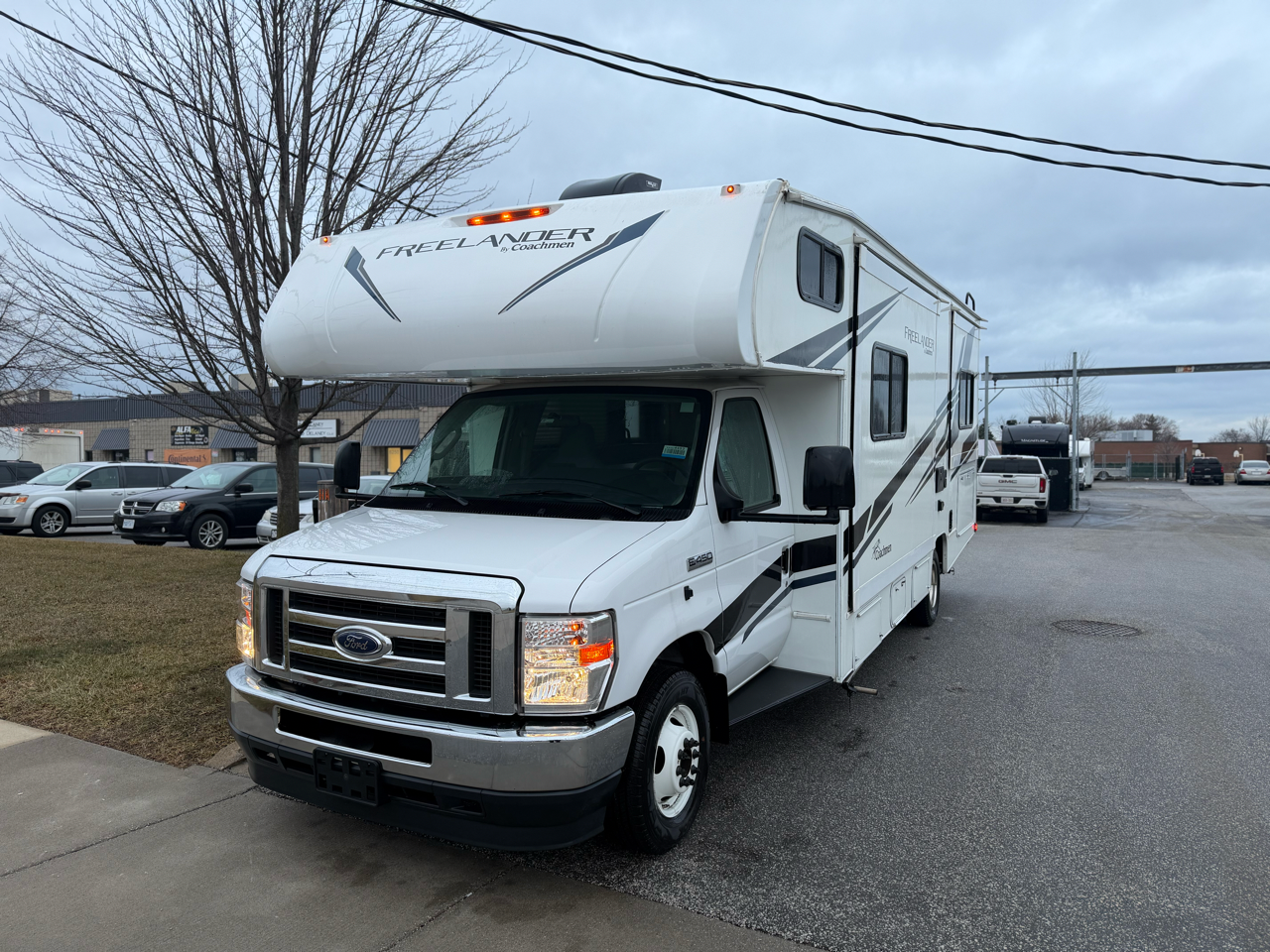 2022 COACHMEN FREELANDER 26DS