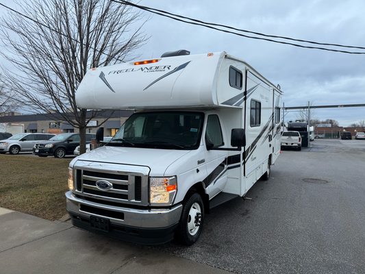 2022 COACHMEN FREELANDER 26DS