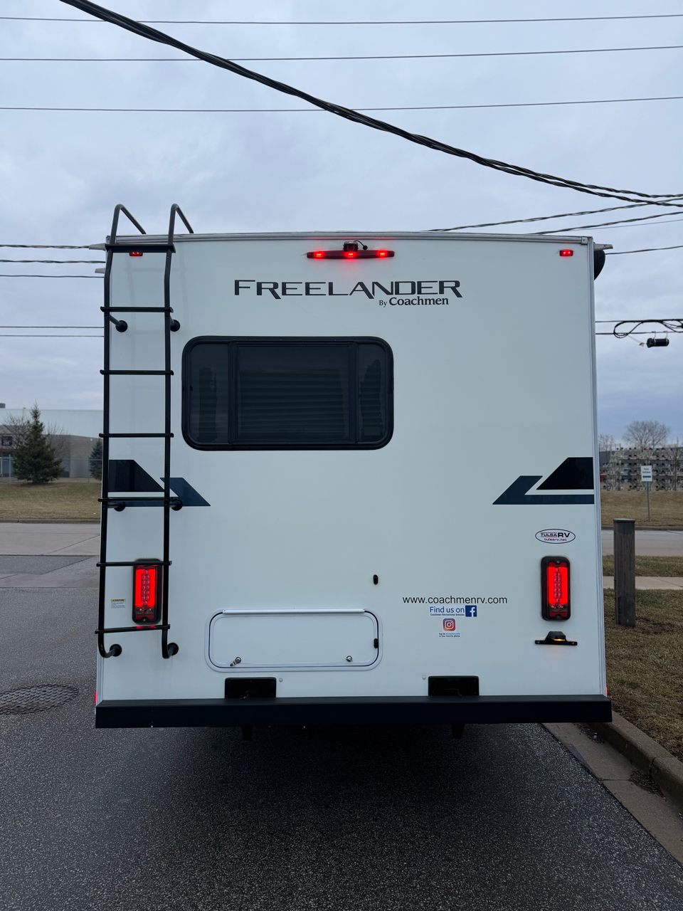 2022 COACHMEN FREELANDER 26DS