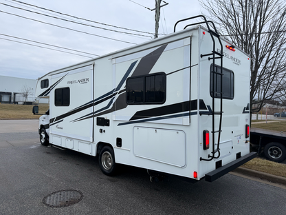 2022 COACHMEN FREELANDER 26DS