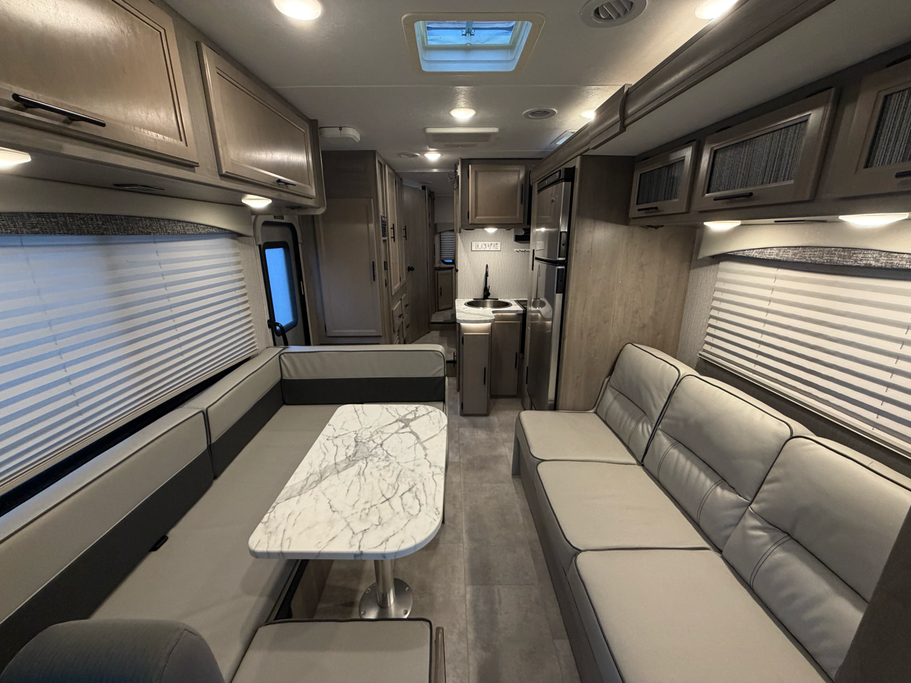 2022 COACHMEN FREELANDER 26DS