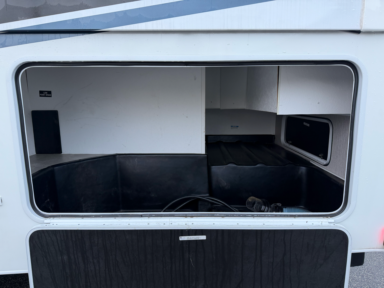 2022 COACHMEN FREELANDER 26DS