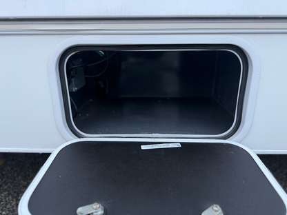 2022 COACHMEN FREELANDER 26DS