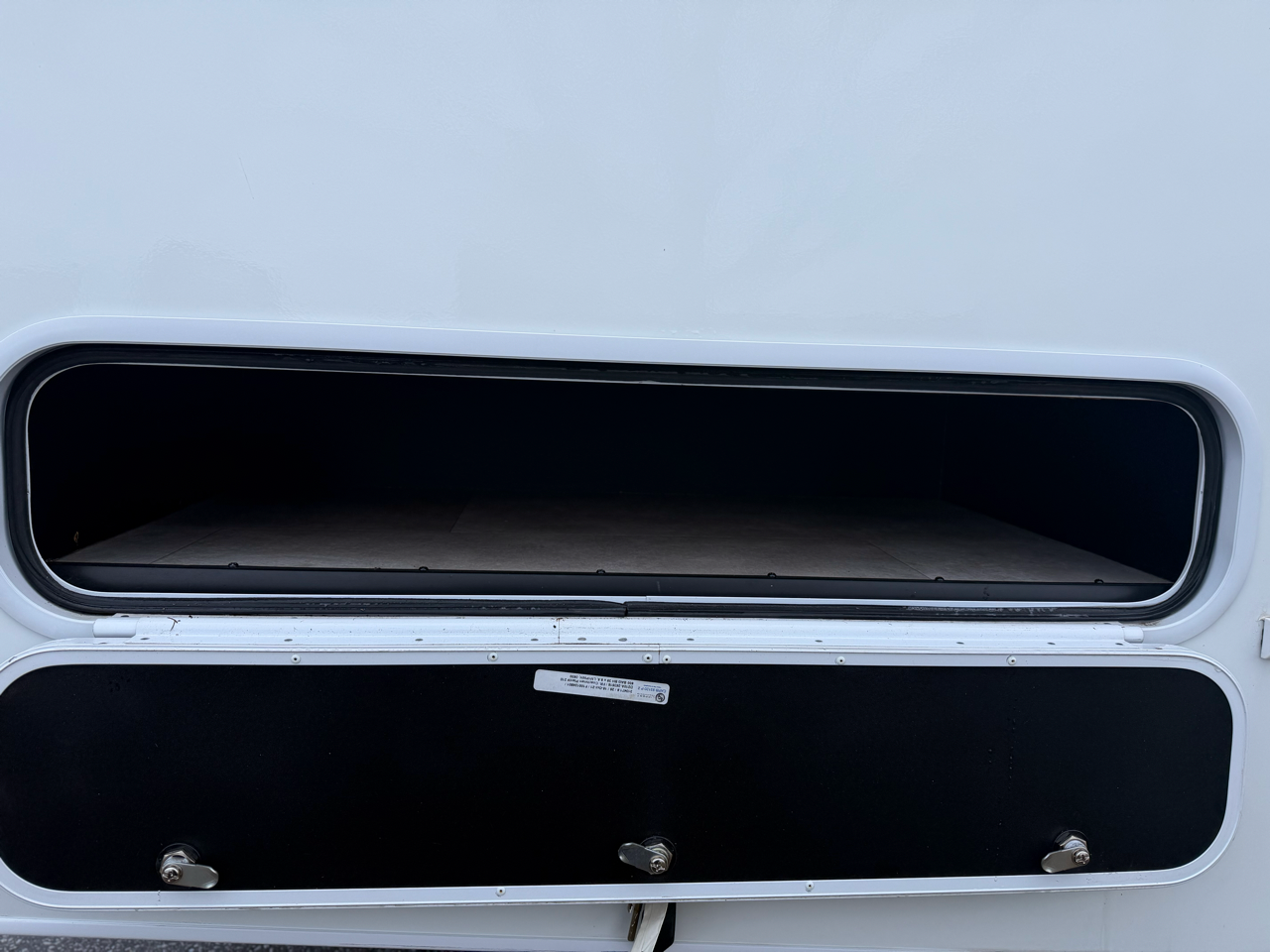 2022 COACHMEN FREELANDER 26DS