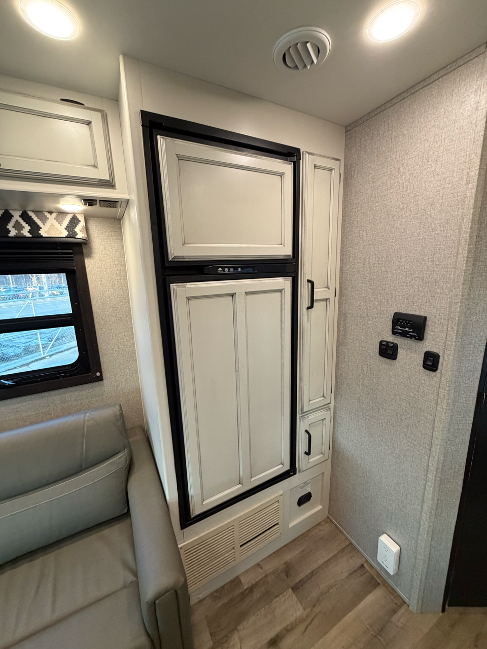 2021 ENTEGRA ODYSSEY 31F