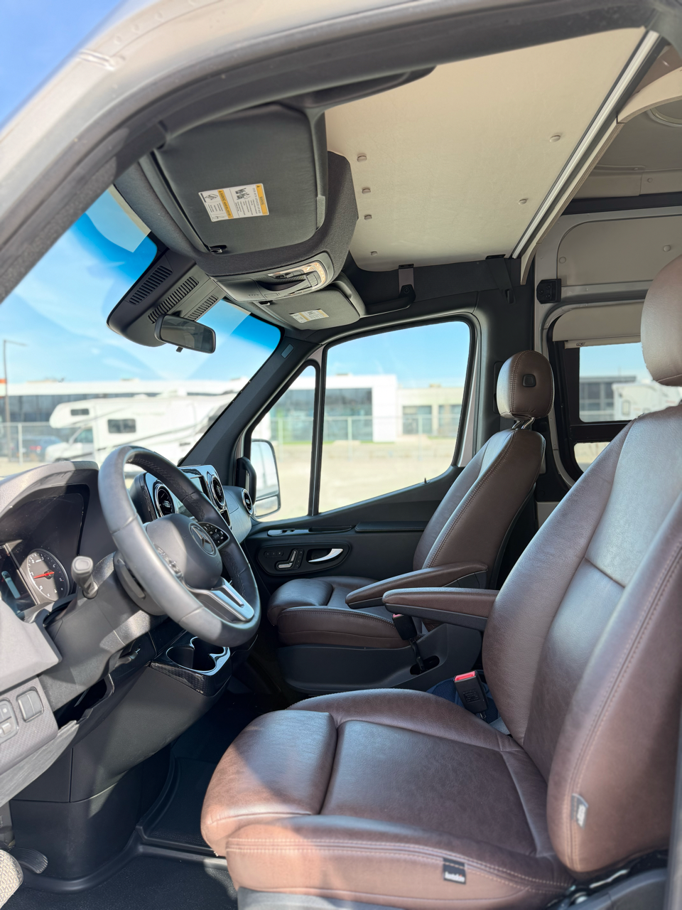 2023 WINNEBAGO ERA 70X