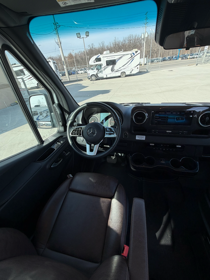 2023 WINNEBAGO ERA 70X