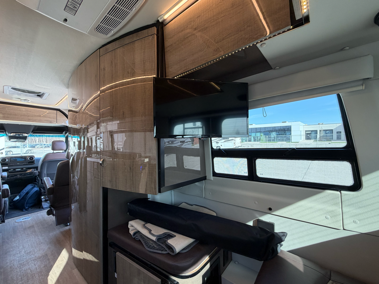 2023 WINNEBAGO ERA 70X