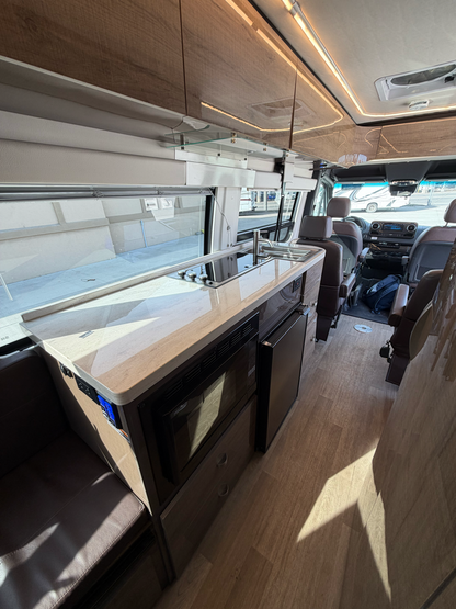 2023 WINNEBAGO ERA 70X
