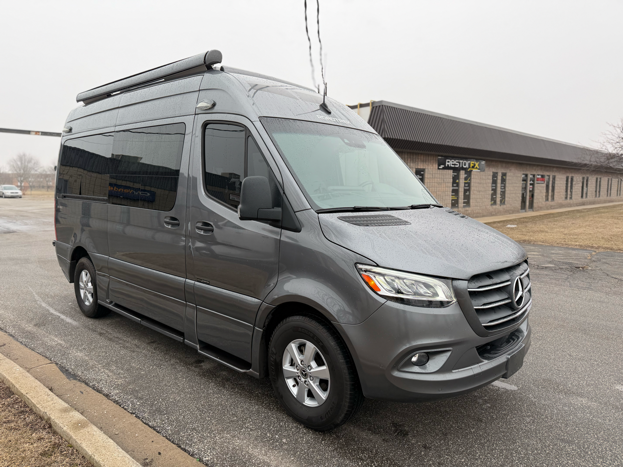2023 ROADTREK AGILE SS