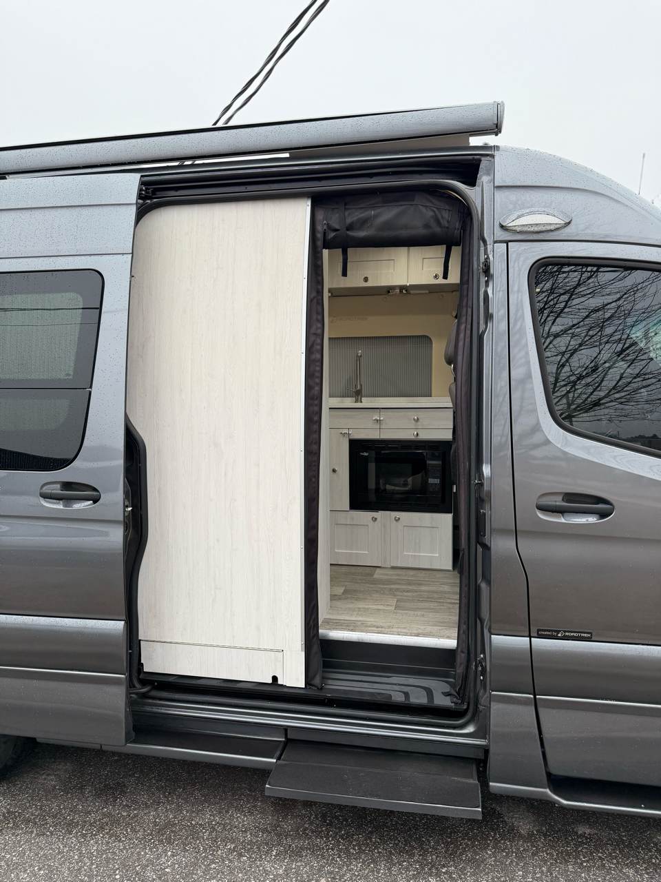2023 ROADTREK AGILE SS