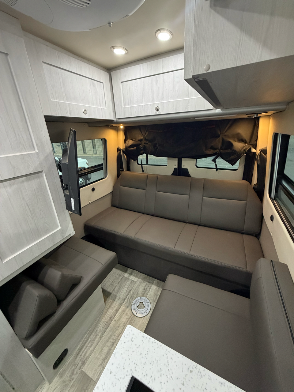 2023 ROADTREK AGILE SS