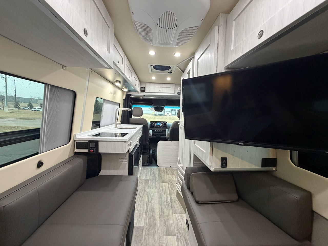 2023 ROADTREK AGILE SS