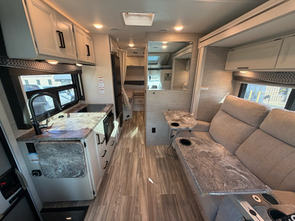 2023 Thor Gemini 24 M-24KB AWD
