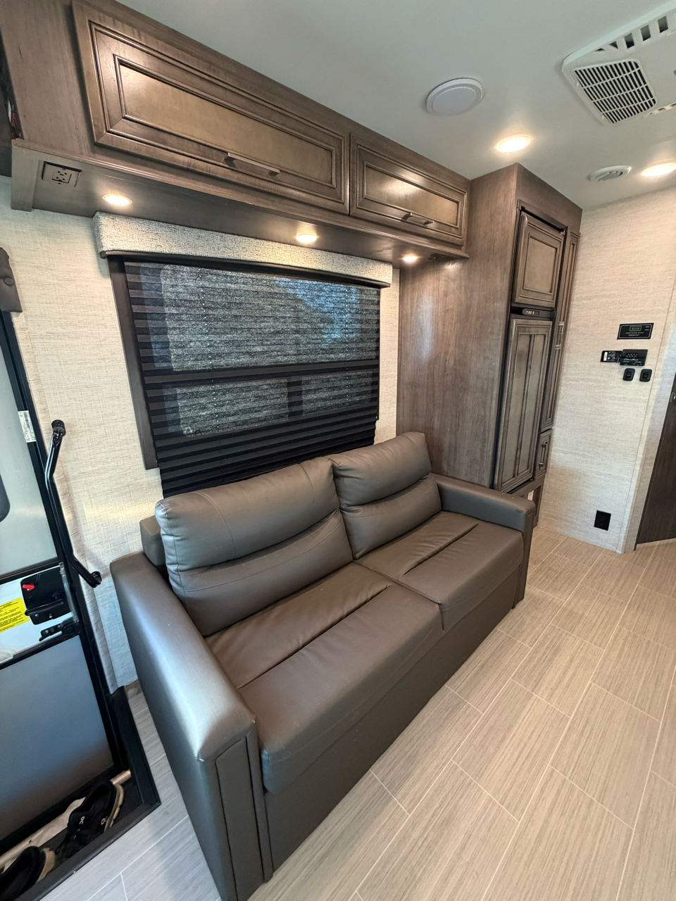 2022 ENTEGRA ODYSSEY 31F