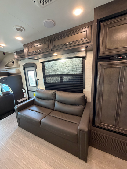 2022 ENTEGRA ODYSSEY 31F