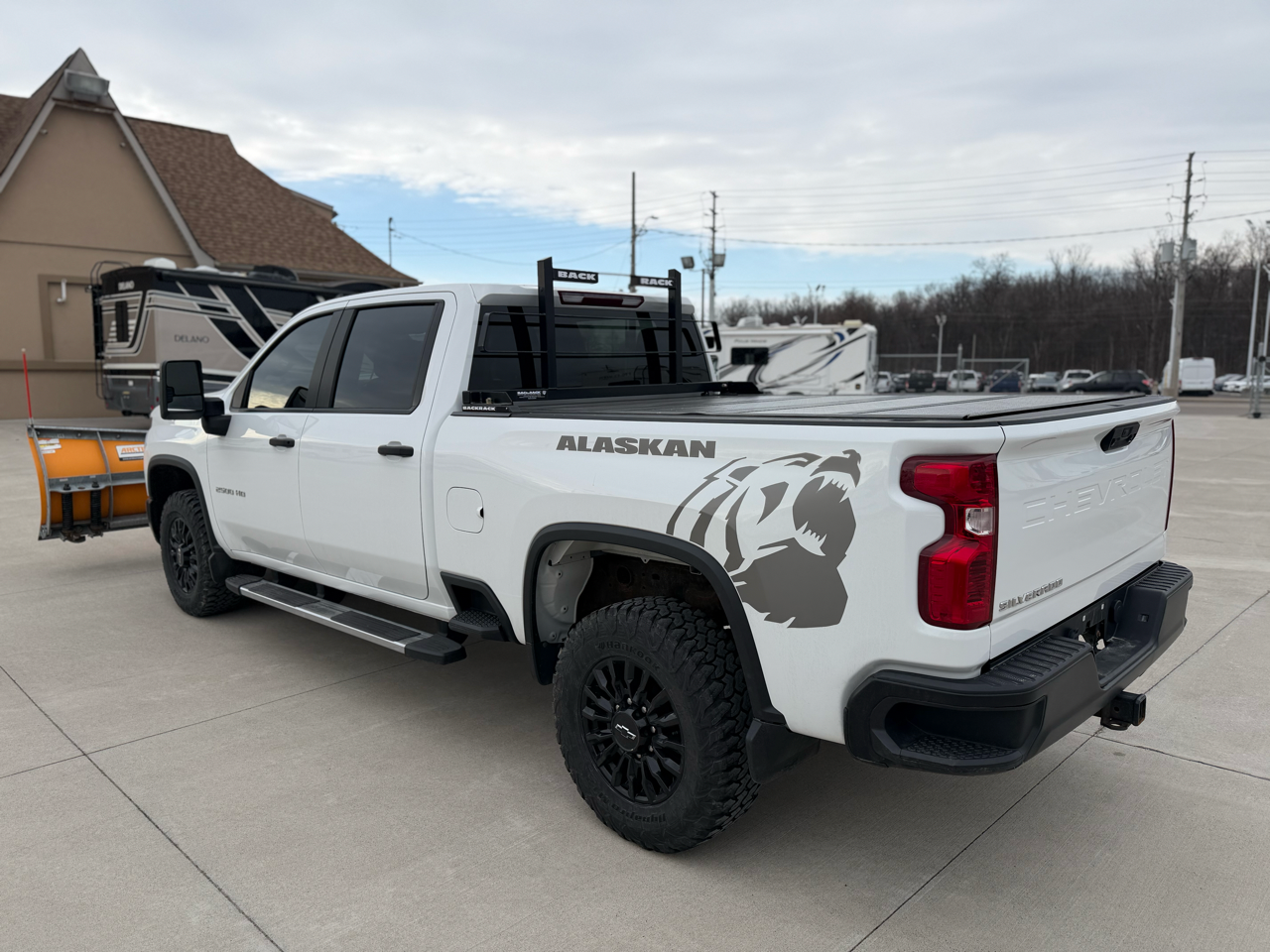 2024 CHEVROLET SILVERADO 2500 W/PLOW