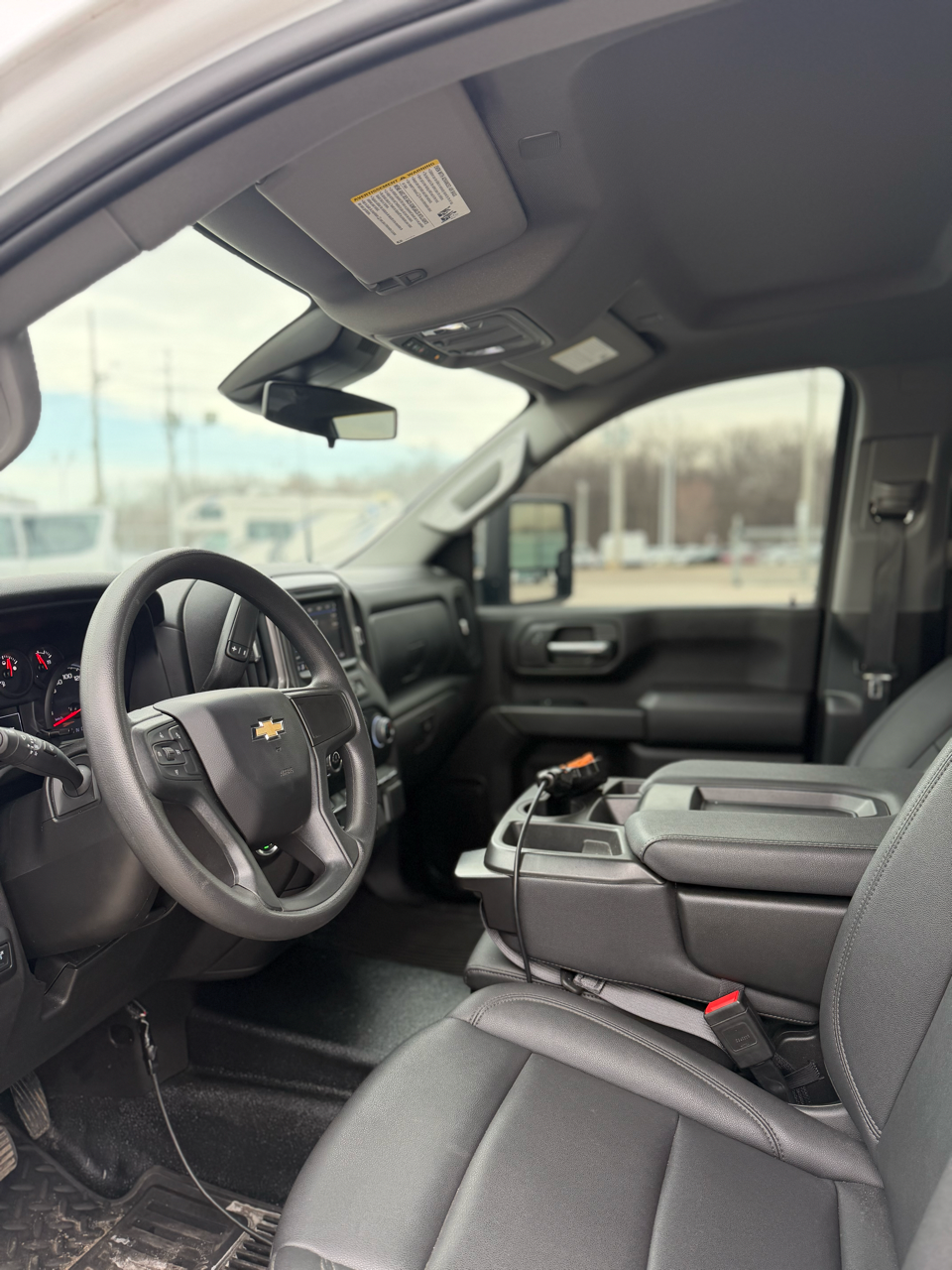 2024 CHEVROLET SILVERADO 2500 W/PLOW