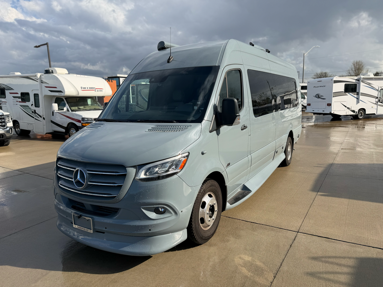 2025 Midwest Automotive Designs Heritage MD2