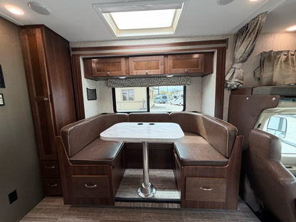 2020 FOREST RIVER SUNSEEKER 2500TS