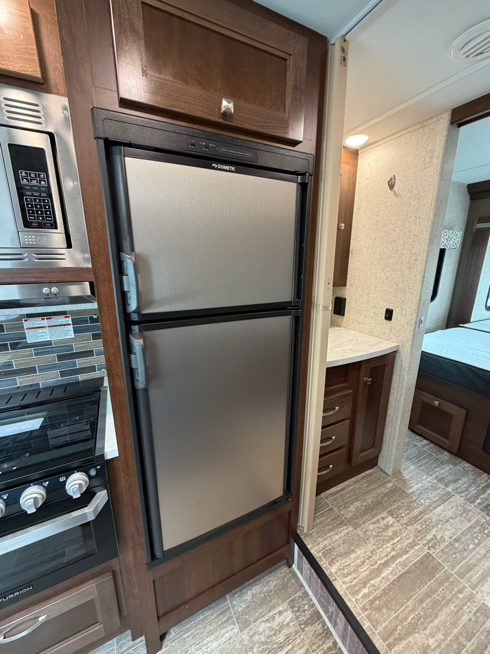 2020 FOREST RIVER SUNSEEKER 2500TS